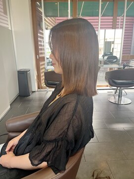 ヘアサロン フラット(Hair salon flat) 切りっぱなしボブ