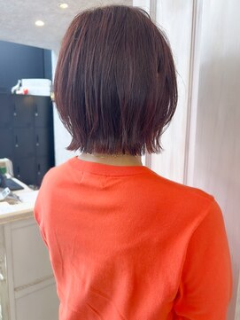 キャアリー(Caary) 福山市美容室Caaryピンクブラウンカラー外ハネ艶ボブ