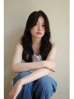 トナリ(tonari)&nbsp;ゆるふわスタイル 暗髪カラー パーマ 【鹿児島中央】
