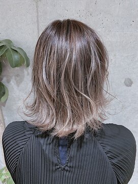 マーマー 中野(MURMUR.) アディクシーバレイヤージュグレージュ【中野 中野駅】髪質改善