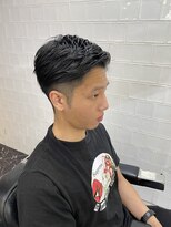 メリケンバーバーショップ フクオカ(MERICAN BARBERSHOP FUK)&nbsp;ツーブロックツイストパーマビジネスかき上げフェード567