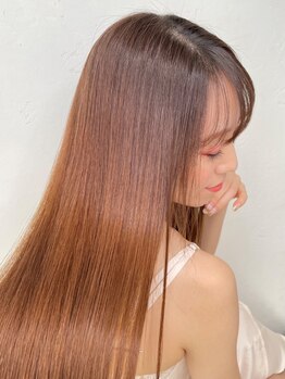 ミアヴィア(MiaVia)の写真/【髪質改善特化サロン】なりたいイメージに合わせた薬剤で理想のストレートへ♪自然で扱いやすい髪に―…。