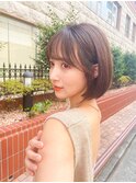 外ハネもできるまとまる顎下ボブ/シナモンベージュ[池袋駅]