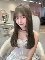 グロー 大宮(GLROW)&nbsp;顔まわりカット　レイヤー　大宮　韓国　オリーブグレージュ