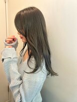 ルーム(Loom.)&nbsp;顔周りレイヤーレイヤーカット透明感カラーブリーチなしカラー