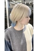 ブロンド×ペールブルー　ボブ