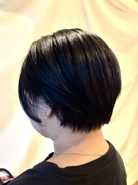 ココカラヘアー ニコ(cococara hair nico) ショート/ボブ/大人ショート/ブルーブラック/トリートメント