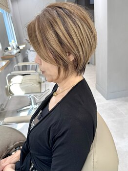 フェイバー 銀座 東銀座(FAVOR)の写真/20代～90代の方がご来店☆流行から大人ヘア、ミセススタイルまでお任せください！【大人ヘア/東銀座】