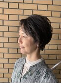 癖毛も納まるショートヘア