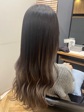 アルター(aL ter) グレージュ×グラデーションカラー