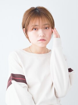 ルクスドレ 新宿(Luxe doree') 大人ショート/イヤリングカラー/シースルーバング/うるつや/新宿