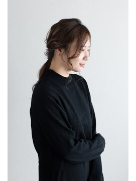 ウルー 自由が丘店(uruu) 【ローポニー】自由が丘/自由が丘駅/ヘアセット/早朝