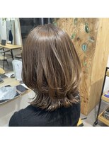 アマネ(AMANE)&nbsp;外ハネくびれレイヤー