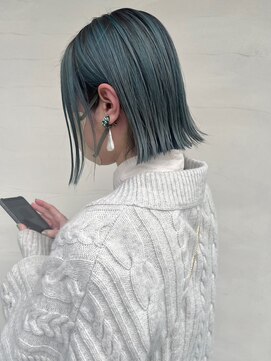 リィリ バイ ロダット 横浜(rili by LODAT) ダブルカラー切りっぱなしグラデーションボブ【rili横浜】