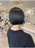 ぱつっとボブ