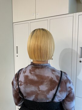 エレン 池袋(ElEn.) 似合わせボブ・ミディアム