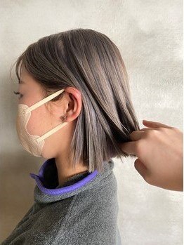 ラクリマ(Lacrima)の写真/貴方の髪に合う透明感を―…。知識豊富なstylistが最上級な似合わせカラーを叶える。