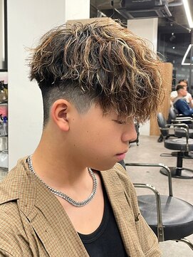 エルマーク 京橋(L-MARK) 波巻きパーマスパイラルパーマツイストスパイラルパーマメンズ