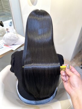 アンド ラ ブランシュ(&.La Blanche) アッシュ/縮毛卒業髪質改善/地毛風カラー