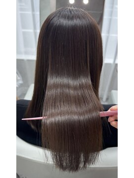 ランプシー(Lampsi) 【ごわつき毛改善】指通りなめらかな髪質改善ストレート