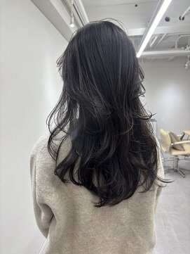 レイヤーカット/ハッシュカット/バタフライレイヤー　