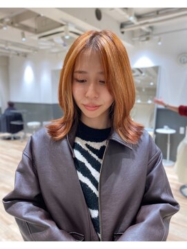 カナージュ(Canage) くびれレイヤーオレンジカラー1/28ミディアムレイヤーカット