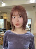 ミディアムレイヤー　顔まわりカット　似合わせ　ピンクベージュ