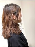 【パーマ】ミディアムレイヤーのパーマスタイル
