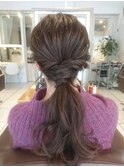 大人可愛いポニーテールヘアアレンジ【担当 木村 沙織】