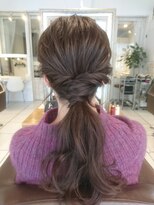 ウィービーパセリ atre川越店(WE BE PARSLEY) 大人可愛いポニーテールヘアアレンジ【担当 木村 沙織】
