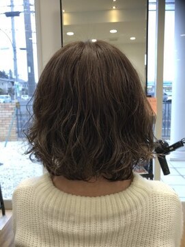 クアトログランシュ ひたちなか店(QUATRO×GranCieux) ☆ミディアムパーマスタイル☆