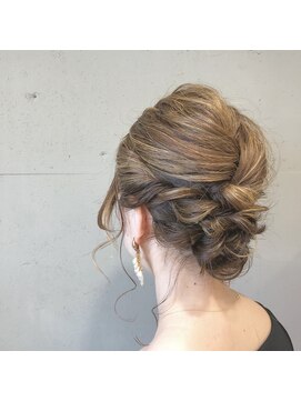 アルマヘアー(Alma hair by murasaki) カジュアルお呼ばれヘア