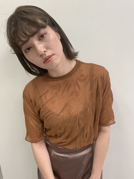 シキ 渋谷(siki) 【siki】くすみベージュボブ(原宿/表参道)