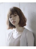 前下がりくせ毛風ボブ