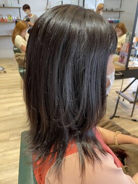 サラ(sarah) ミディアムレイヤー