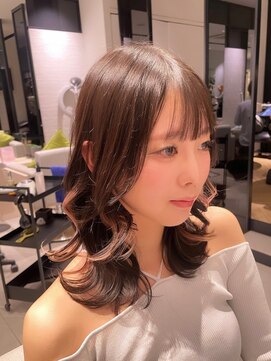 ステア ケース(stair case) 【NATASHA】銀座レイヤーカット/20代/30代/40代/50代