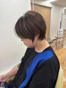 ジービージー(GBG) くびれショートボブ40代50代グレイカラー白髪染め白髪ぼかし