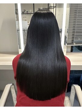 ボンドストーリー(Bond Story) 20代30代　レイヤー　グレージュ　髪質改善　縮毛矯正