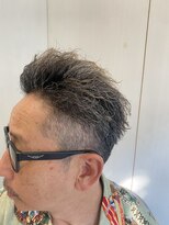 ヘアーアンドグルーミング ヨシザワインク(HAIR&GROOMING YOSHIZAWA Inc.)&nbsp;ツイストスパイラルパーマツーブロック刈り上げ床屋バーバー