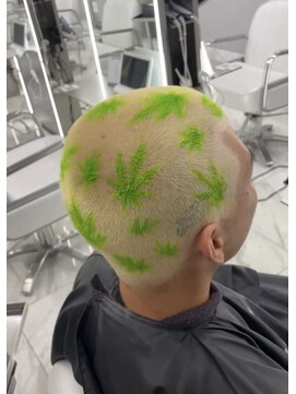 ヴァイス 新宿店(VAICE) buzz cut hair dye design