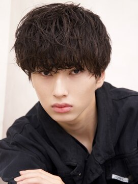 ルーシー 渋谷(LUCEY) ツイストスパイラルパーマ波巻きパーマシャドウパーマメンズ