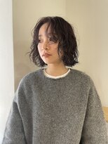 シーカ(siika) ラベンダーアッシュ 抜け感ボブ