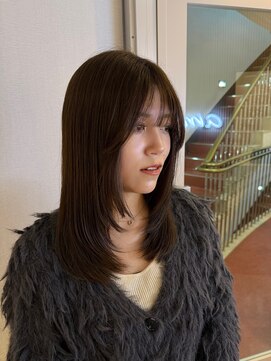 アム(amu) レイヤーカット/前髪カット/ミディアムレイヤー/顔周りレイヤー