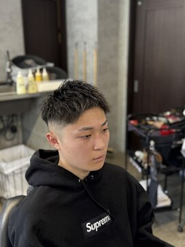 ヴェルゴ 沖浜店(vellgo) 短髪フェード