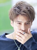 リップス 梅田ロフト(LIPPS) 【2018年メンズ髪型】アランフェザーショート