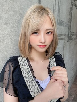 ロンドローズ 名古屋(Lond damaskRose) 丸みをもたせたふんわりショート