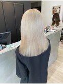 ホワイトブロンドカラー×ハイトーンカラー