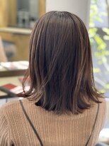 カーサ バイ ハミュウ たまプラーザ(CASA by Humium)&nbsp;20代30代大人可愛いベージュハイライト外ハネミディ