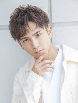 アイヴィ 表参道(IVY) 小久保style☆2wayバングフェザーバングプラチナベージュウルフ