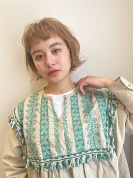 イオエ(ioe) イメチェン/外ハネボブ/ワイドバング/ブルーブラック/美髪